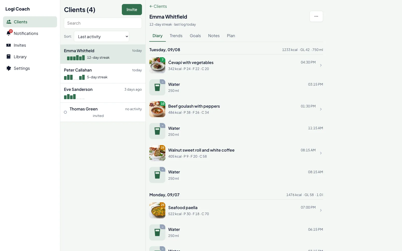 Client card in Logi Coach: meal diary with photos, calories, macros and GL